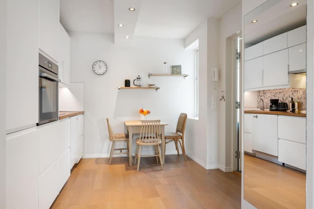 Апартаменти Central City Apt. Neighbor To Unesco Bryggen! Берген Екстер'єр фото