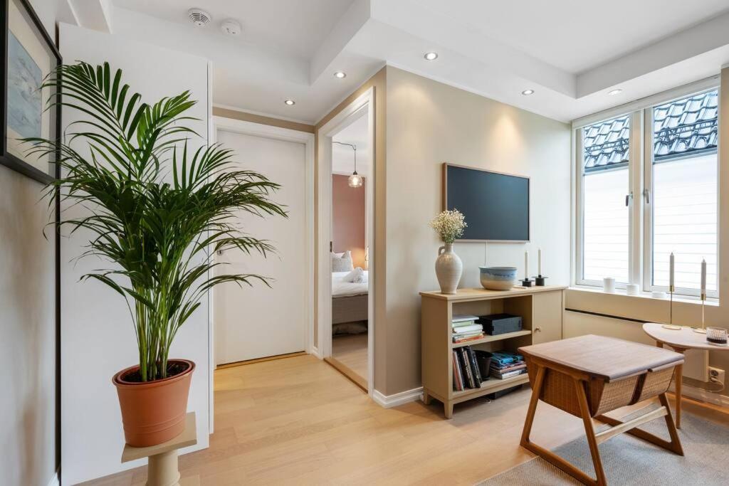 Апартаменти Central City Apt. Neighbor To Unesco Bryggen! Берген Екстер'єр фото
